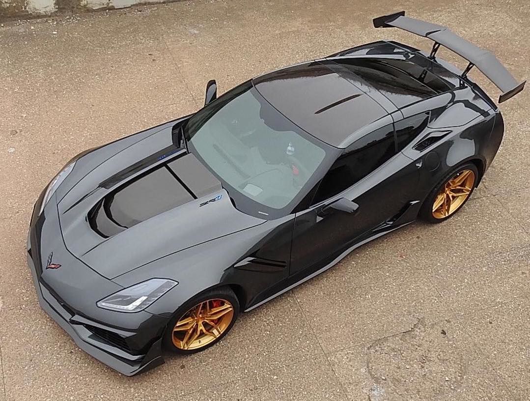 2018 Chevrolet Corvette ZR1 | Juan Concepcion's Corvette ZR1 on Forgeline One Piece Forged Monoblock EX1 Wheels