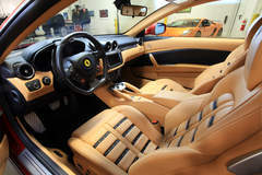 2012 Ferrari FF - Interior