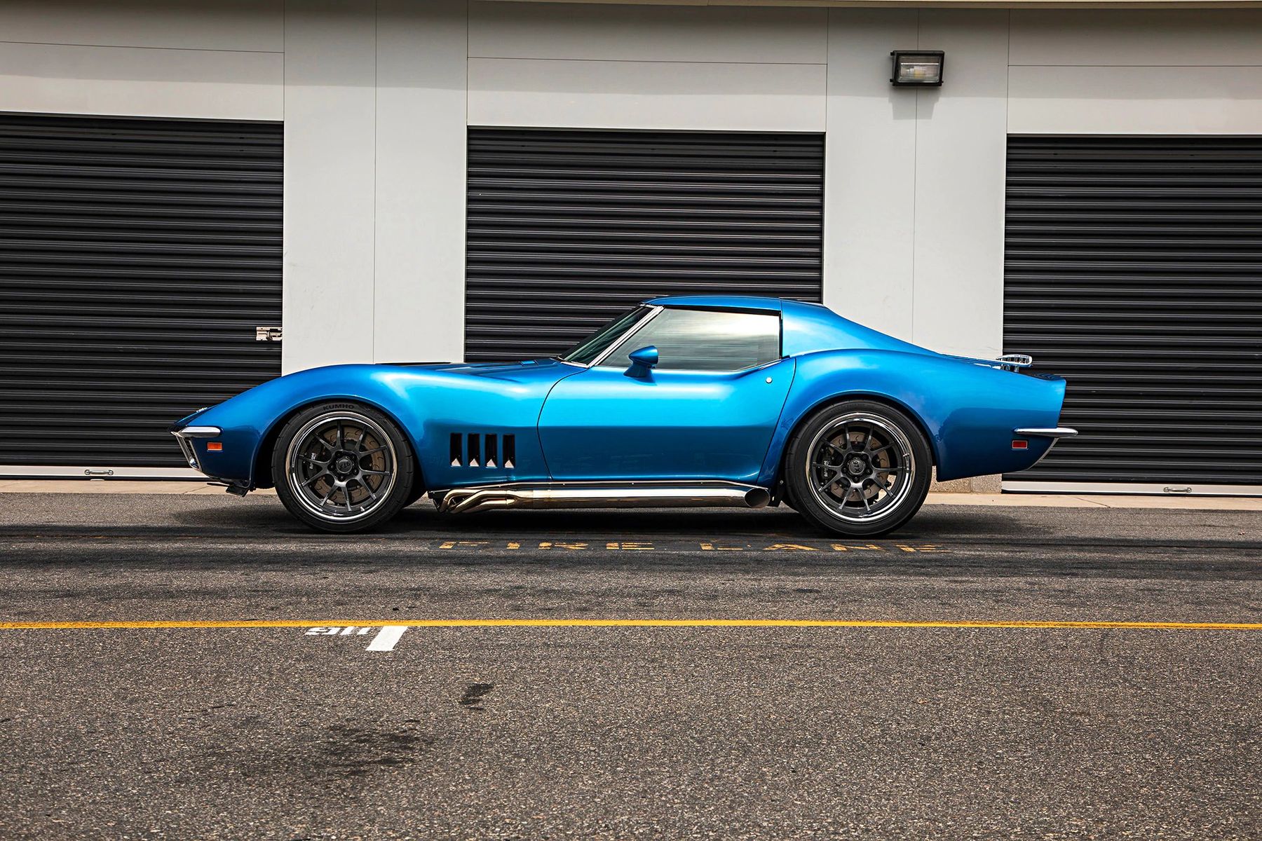 1969 Chevrolet Corvette Stingray | Bob Gawlik’s Detroit Speed ’69 Corvette on Forgeline GA3R Wheels