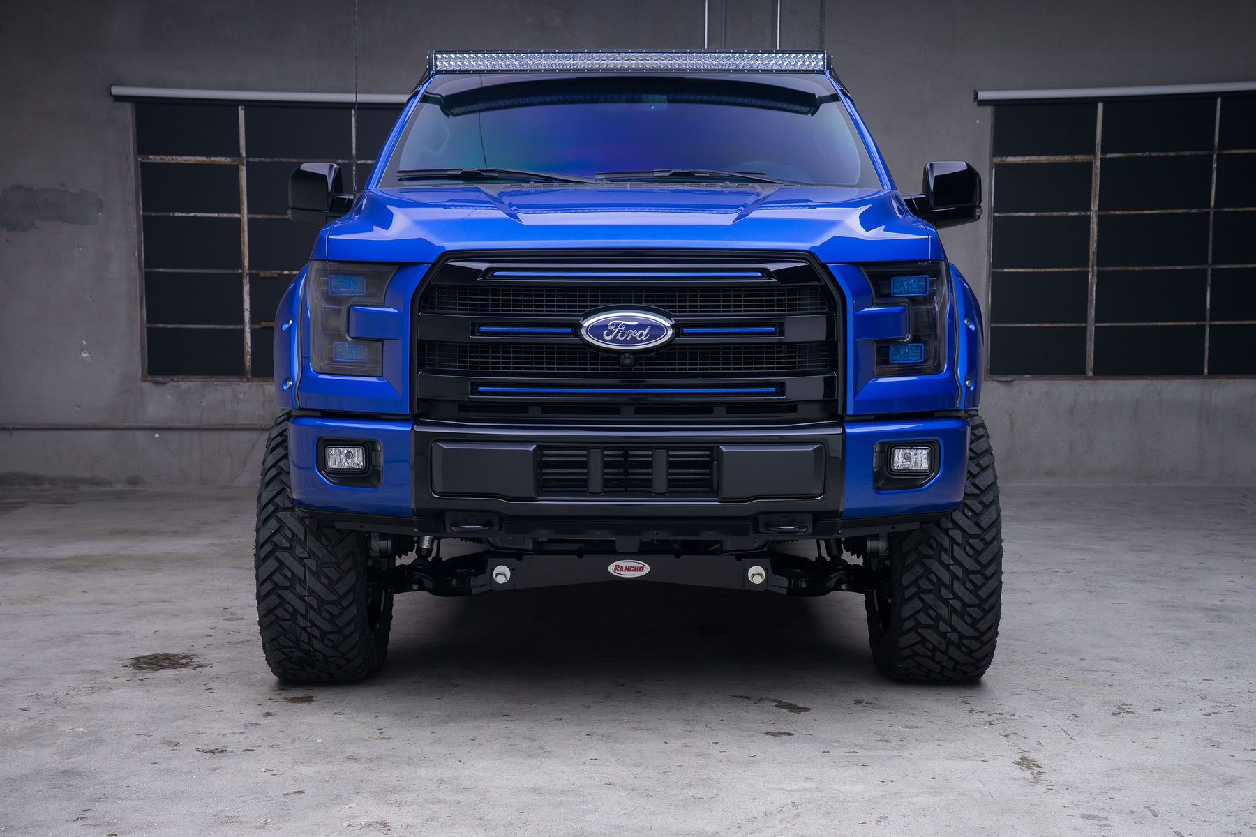 2015 Ford F-150 | '15 Ford F-150 CrewCab by Leer