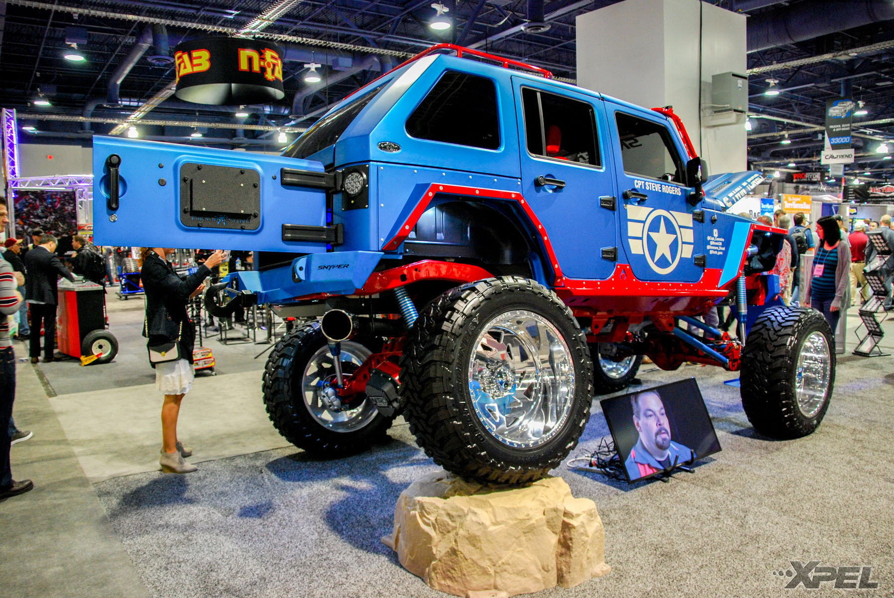 Jeep Wrangler | Shots from around SEMA show