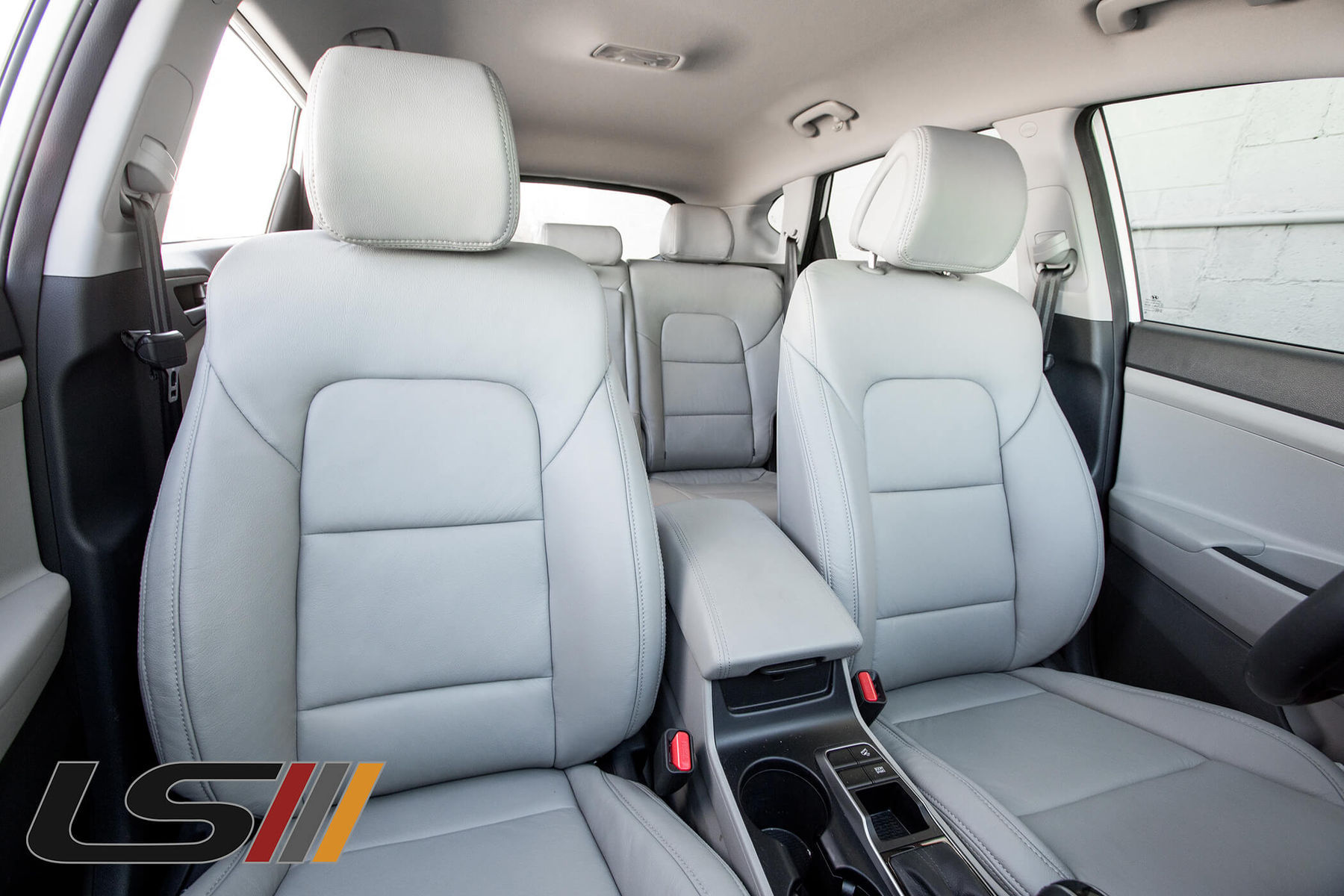 2016 Hyundai Tucson | 2016 Hyundai Tucson Interior By LeatherSeats.com