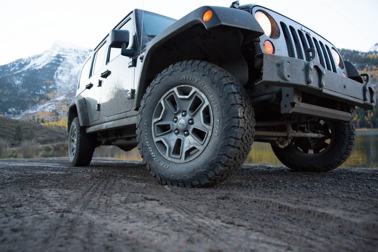 Высокие шины. Внедорожные шины Мишлен. Michelin внедорожные шины. Michelin all Terrain. Шины АТ для внедорожников.