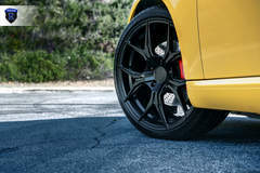 Yellow Porsche Boxster - Wheel