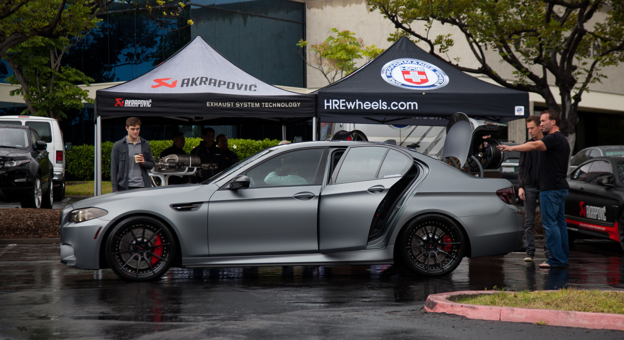 | The Auto Salon Grand Opening
