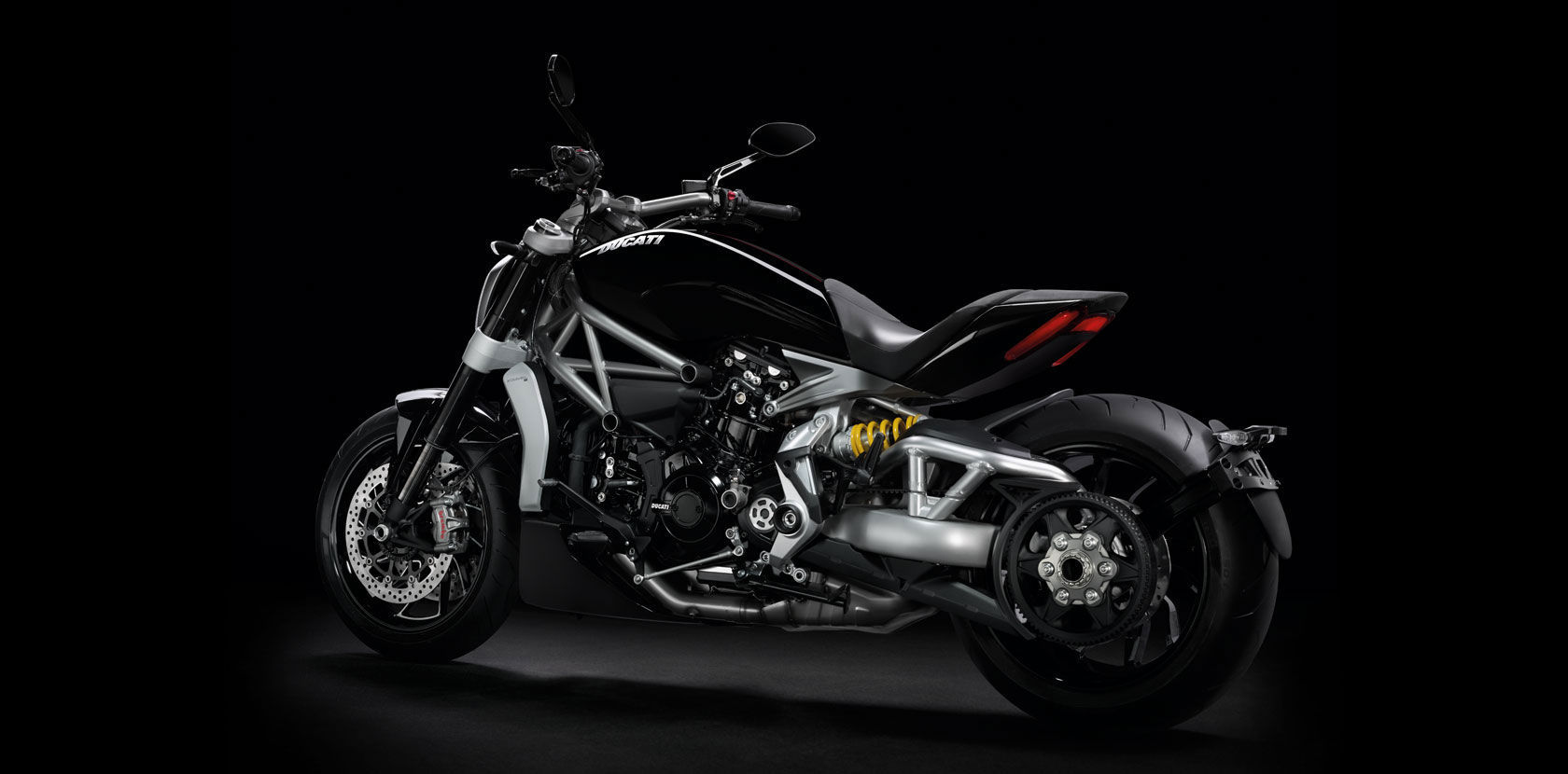 2016 Ducati XDiavel S | XDiavel - Side View