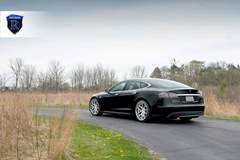 Tesla Model S P85