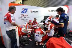 2016 Ducati Moto GP Team