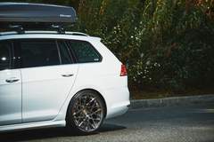 H&R 2015 Golf SportWagen