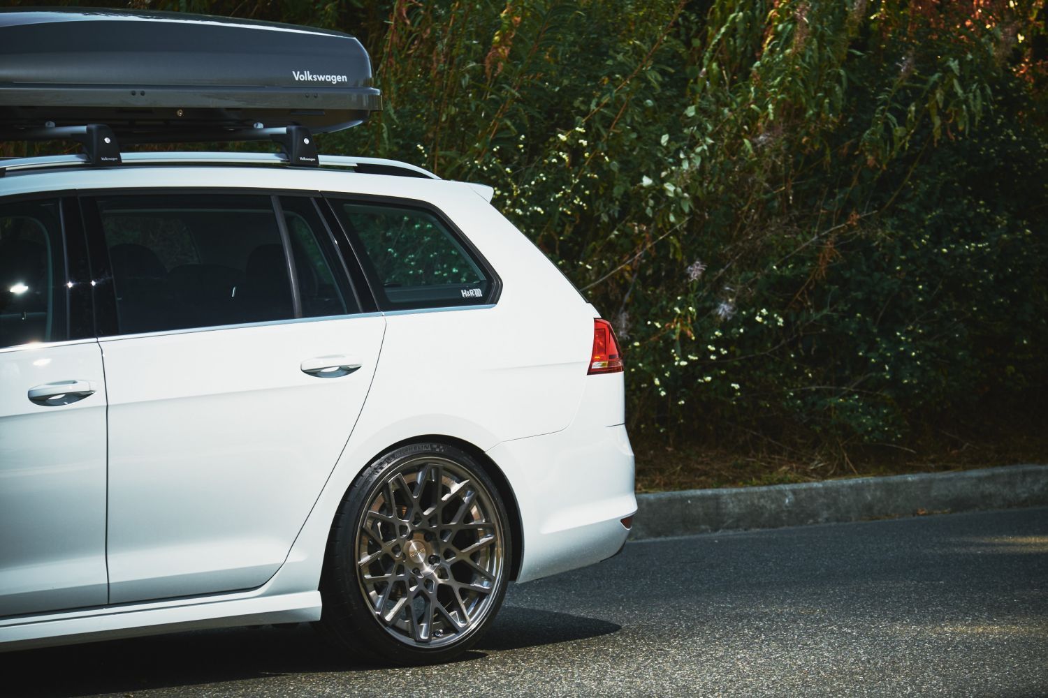2015 Volkswagen Golf | H&R 2015 Golf SportWagen