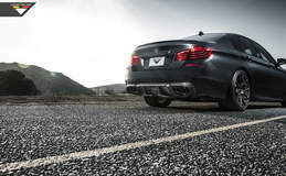 F10 M5 SEDAN