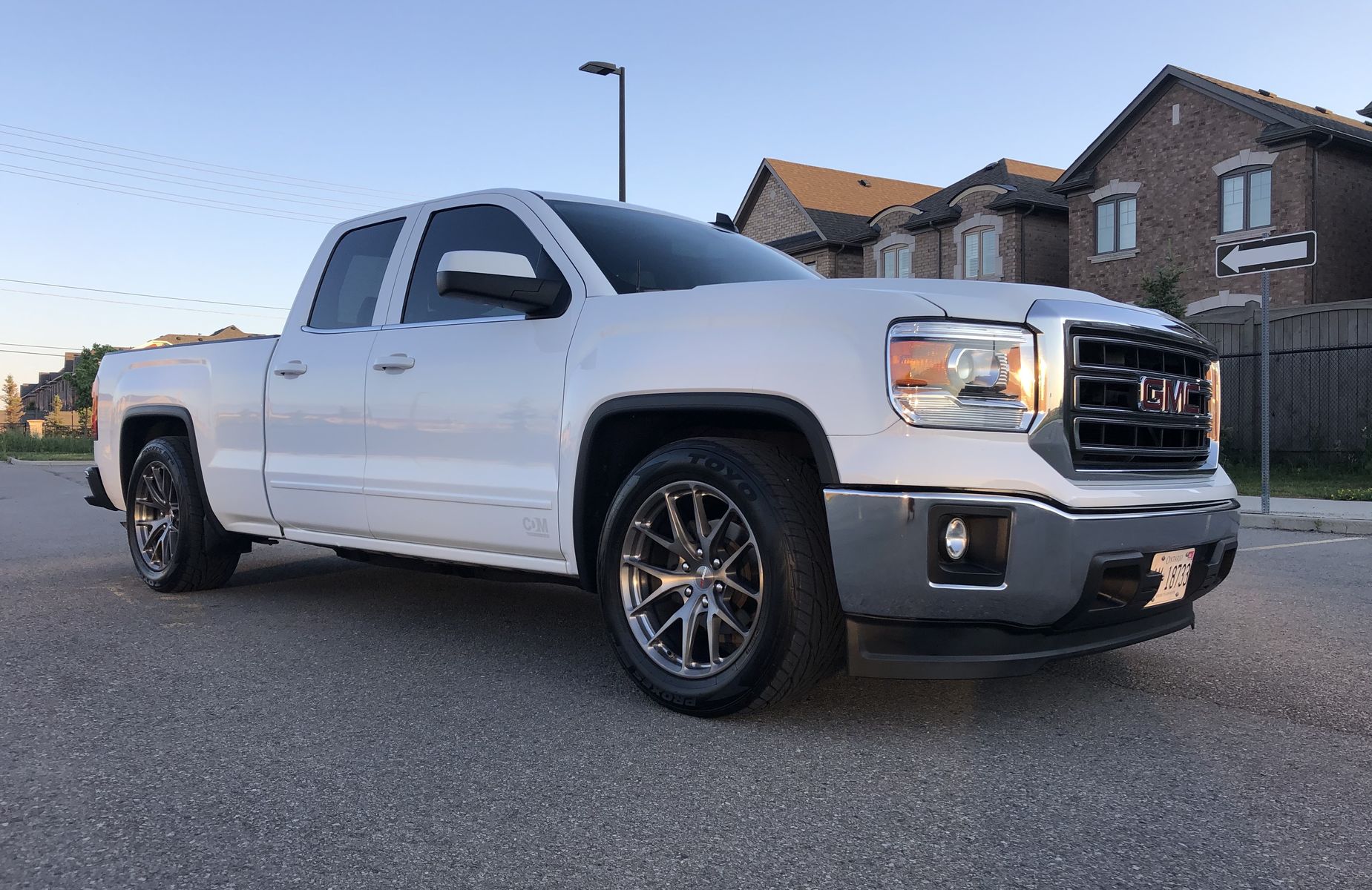 2015 GMC Sierra 1500 | Christian Melchior’s GMC Sierra on Forgeline One Piece Forged Monoblock VX1-Truck Wheels