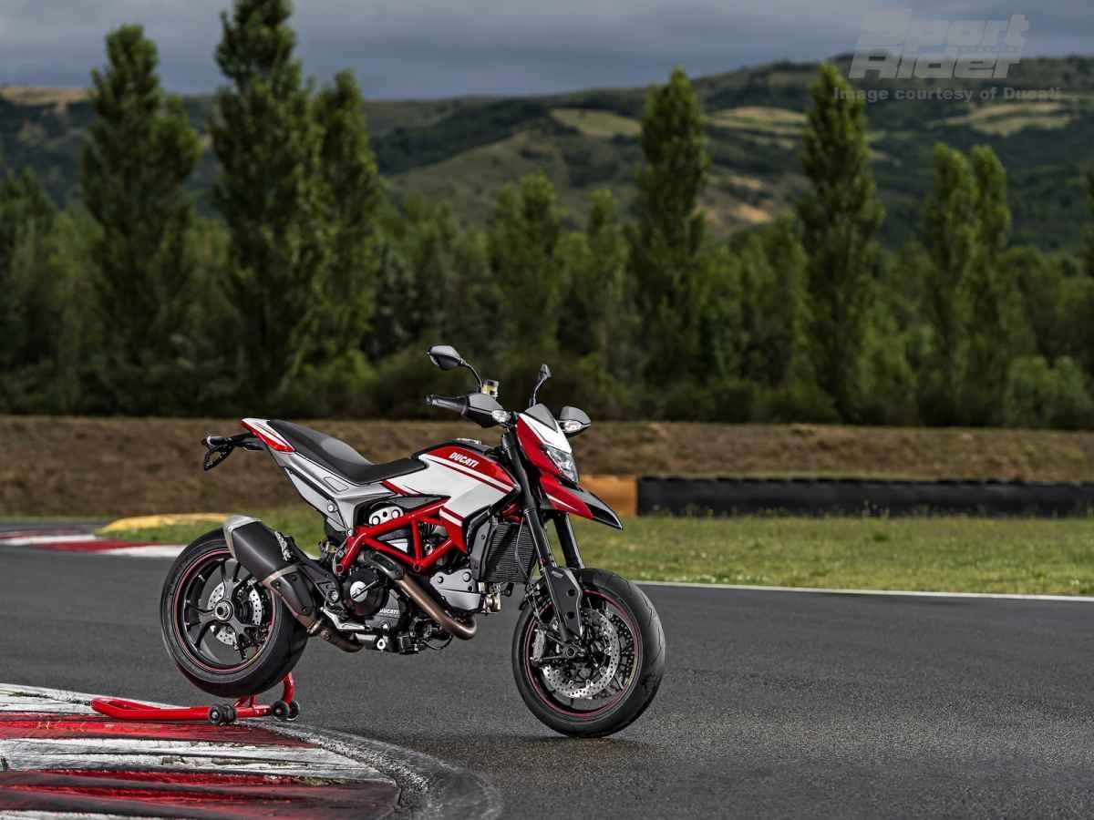 Ducati Hypermotard 821