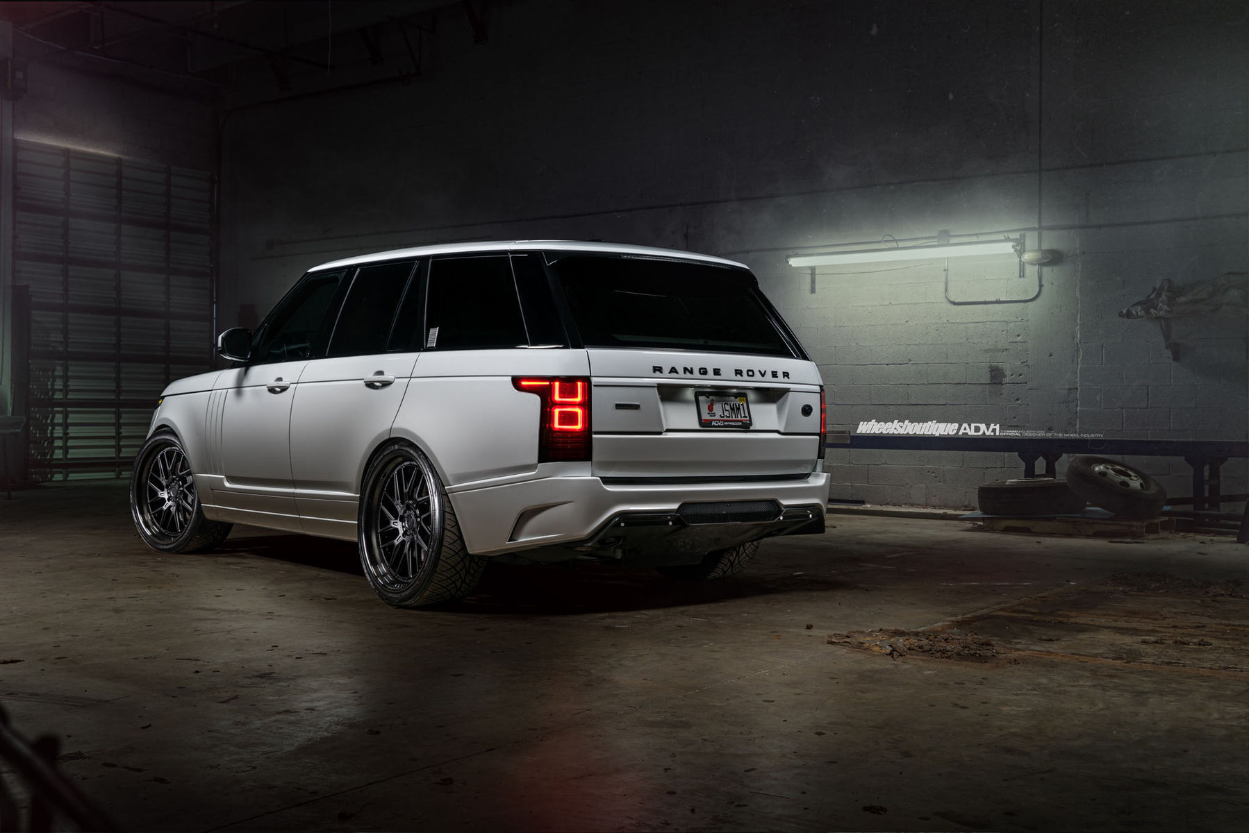 Land Rover Range Rover | ADV.1 Range Rover HSE Supercharged