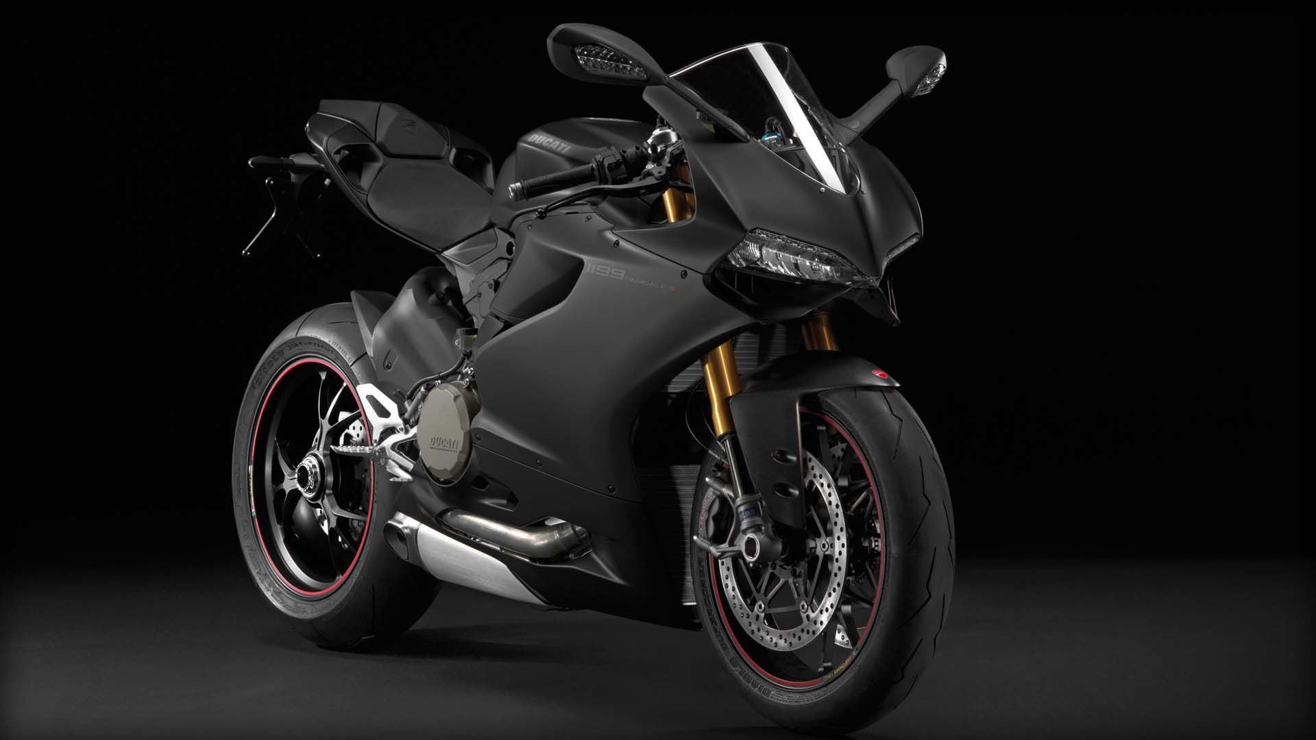 Ducati 1199 Panigale S - Black Model