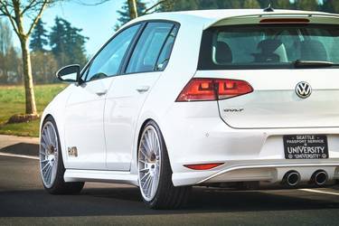 2015 Volkswagen Golf | H&R 2015 Volkswagen Golf SE