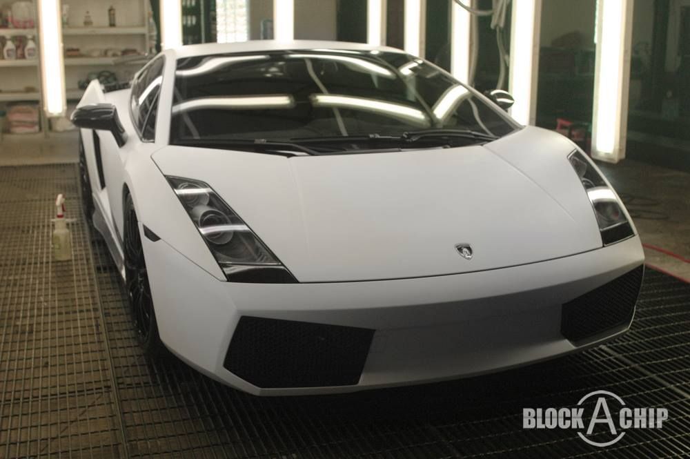 Lamborghini | XPEL STEALTH matte finish self-healing clear bra