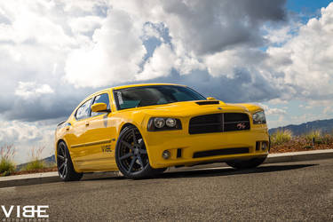 Dodge Charger on Vertini Dynasty - Cloudy Skies