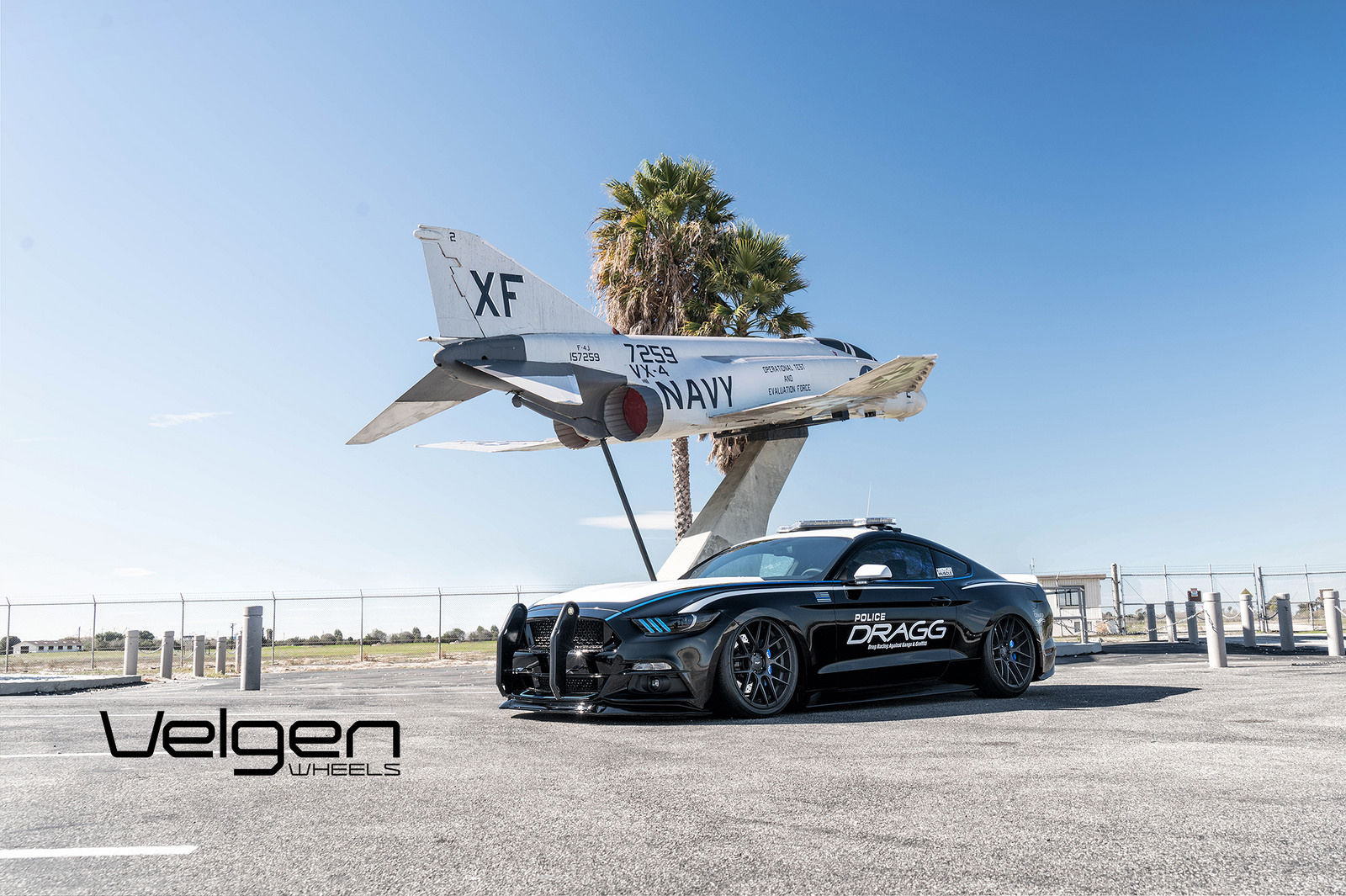 2015 Ford Mustang | DRAGG 3 Ecoboost on Velgen Wheels VMB7