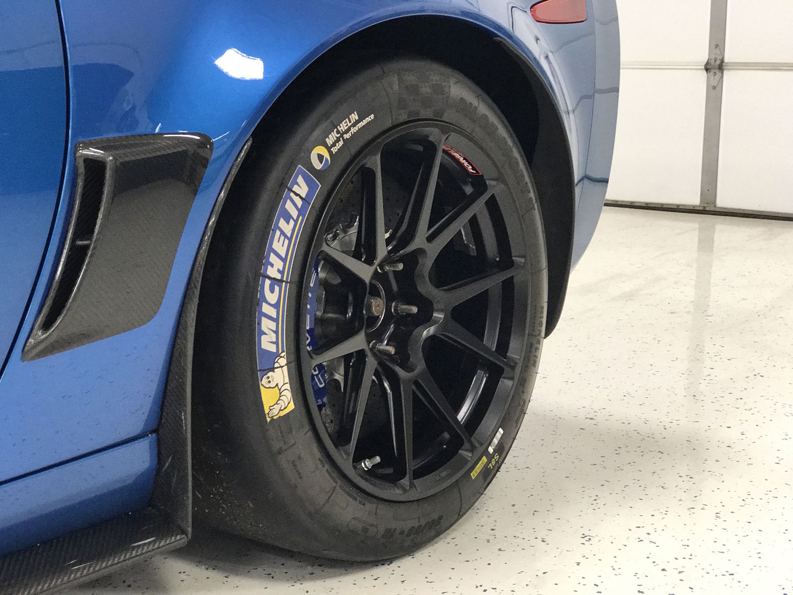 2013 Chevrolet Corvette Z06 | Track-Ready Katech 700HP C6 Corvette Z06 on Forgeline One Piece Forged Monoblock GS1R Wheels
