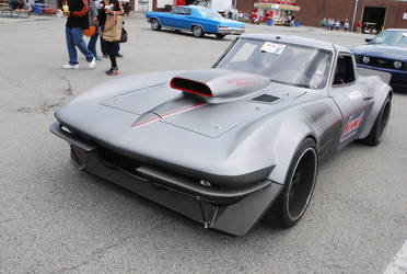 Summit Corvette