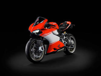2014 Ducati  | Ducati Superleggera - Front Angle Shot
