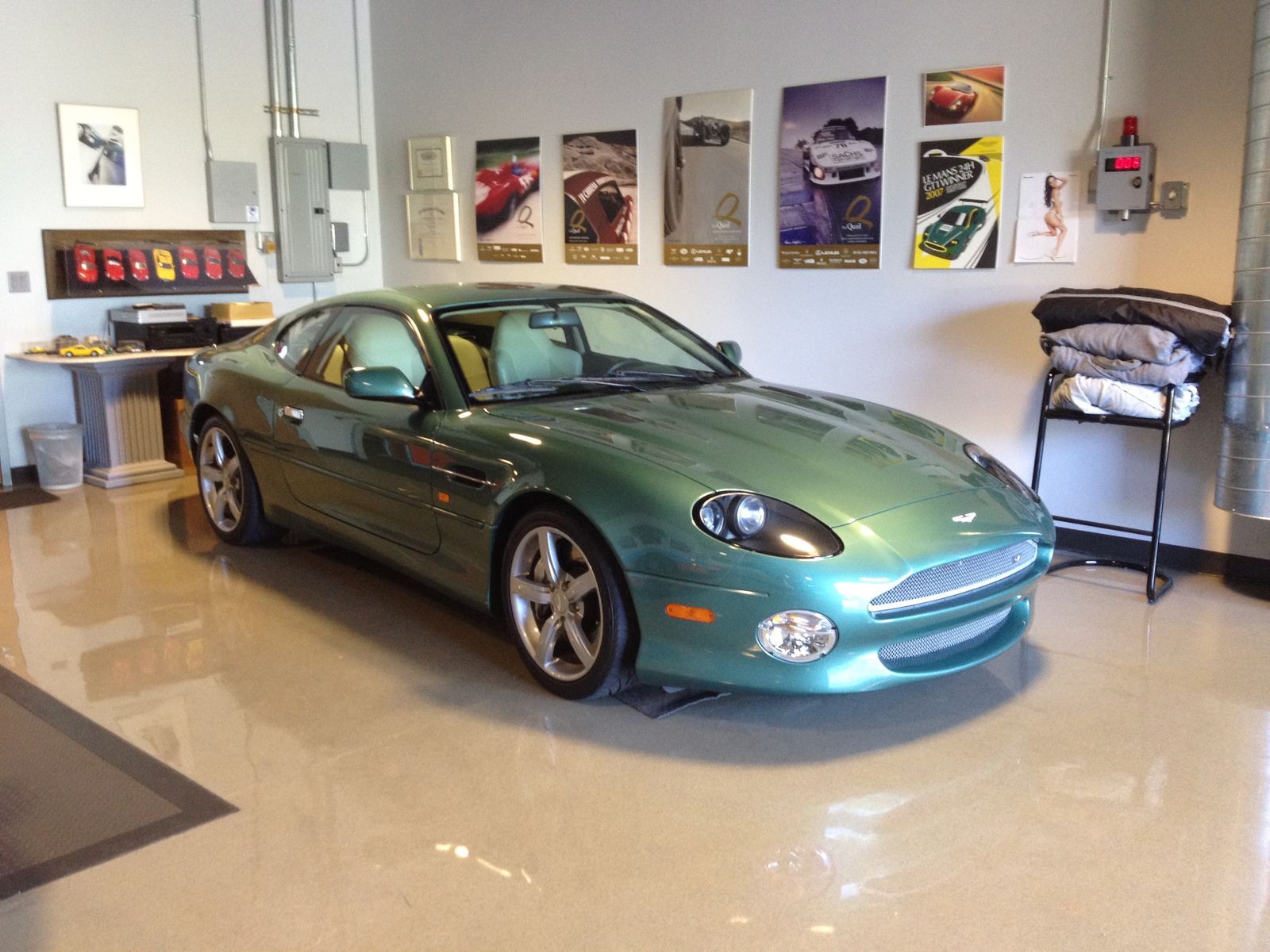   | DB7