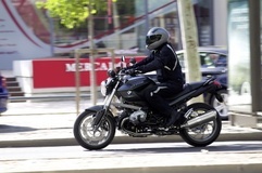 R1200R
