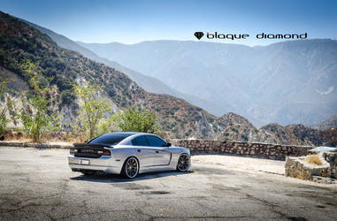 2014 Dodge Charger | 2014 Dodge Charger Fitted With 22 Inch BD-23’s in Bronze w/ Chrome SS Lip