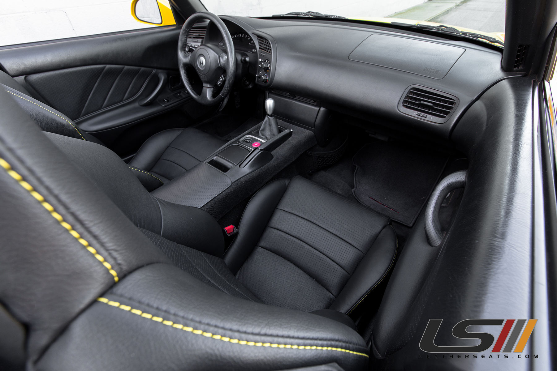 2001 Honda S2000 | 2001 Honda S2000 Interior By LeatherSeats.com