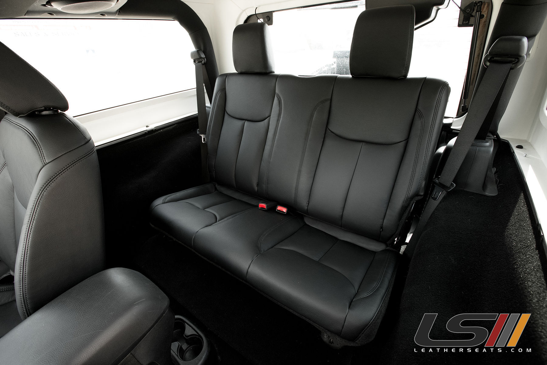 2013 Jeep Wrangler | 2013 Jeep Wrangler Interior By LeatherSeats.com
