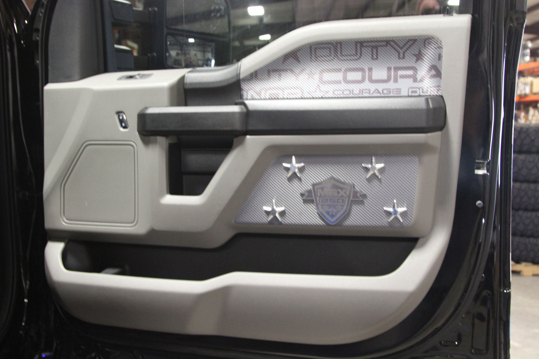 2017 Ford F-350 Super Duty | 2017 Ford F-350 Super Duty 4x4 XL Crew Cab “MBX350 Matchbox Police” by Skyjacker Suspensions - Interior pane graphics