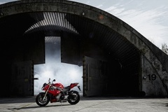S1000R