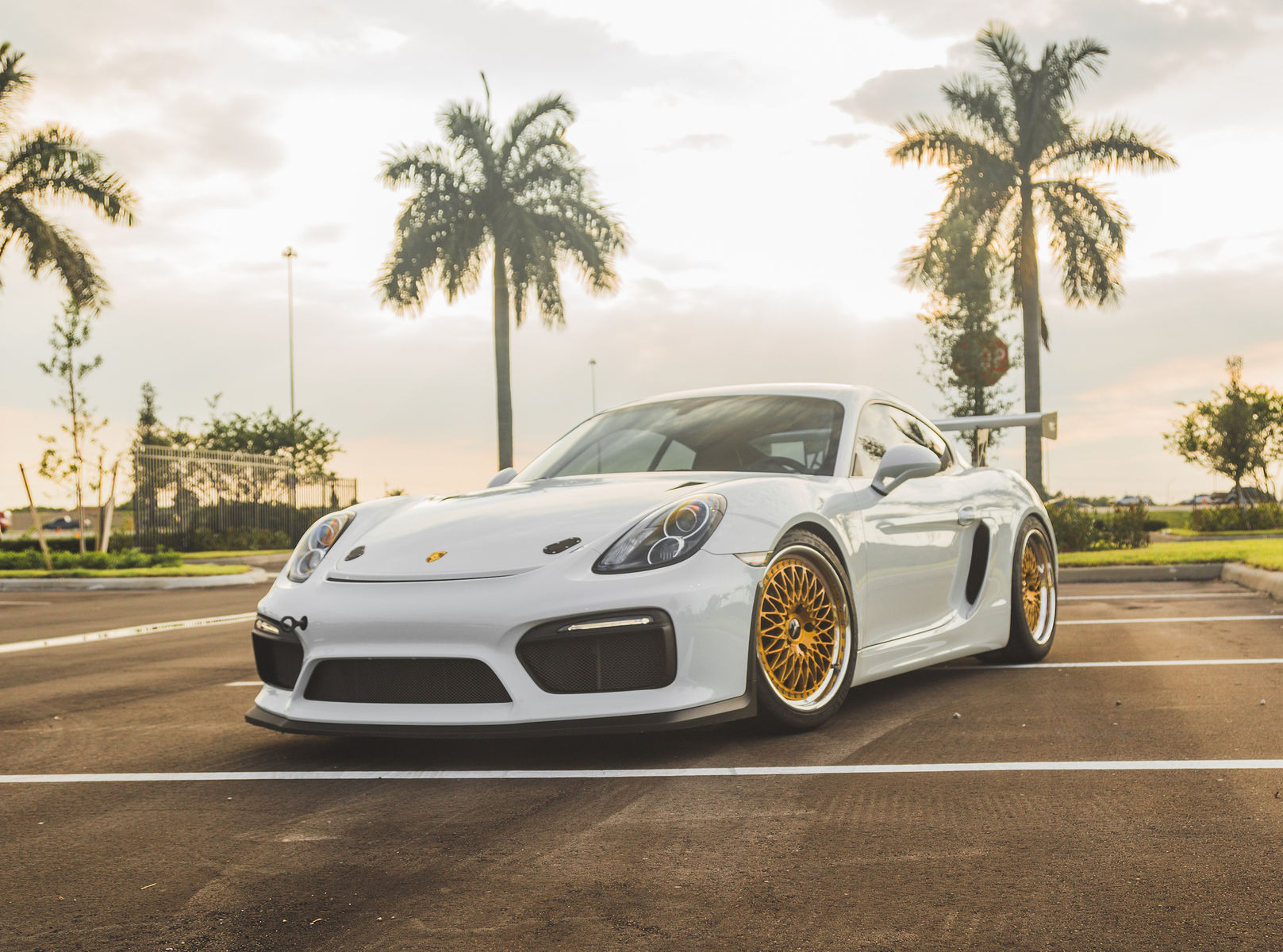 2016 Porsche Cayman S | Rennsport One's 981 Porsche Cayman S on Forgeline Heritage Series LS3 Wheels