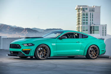 2018 Ford Mustang | Roush 729 Widebody Mustang by Roush Performance - Widebody Aesthetic FordSEMA 