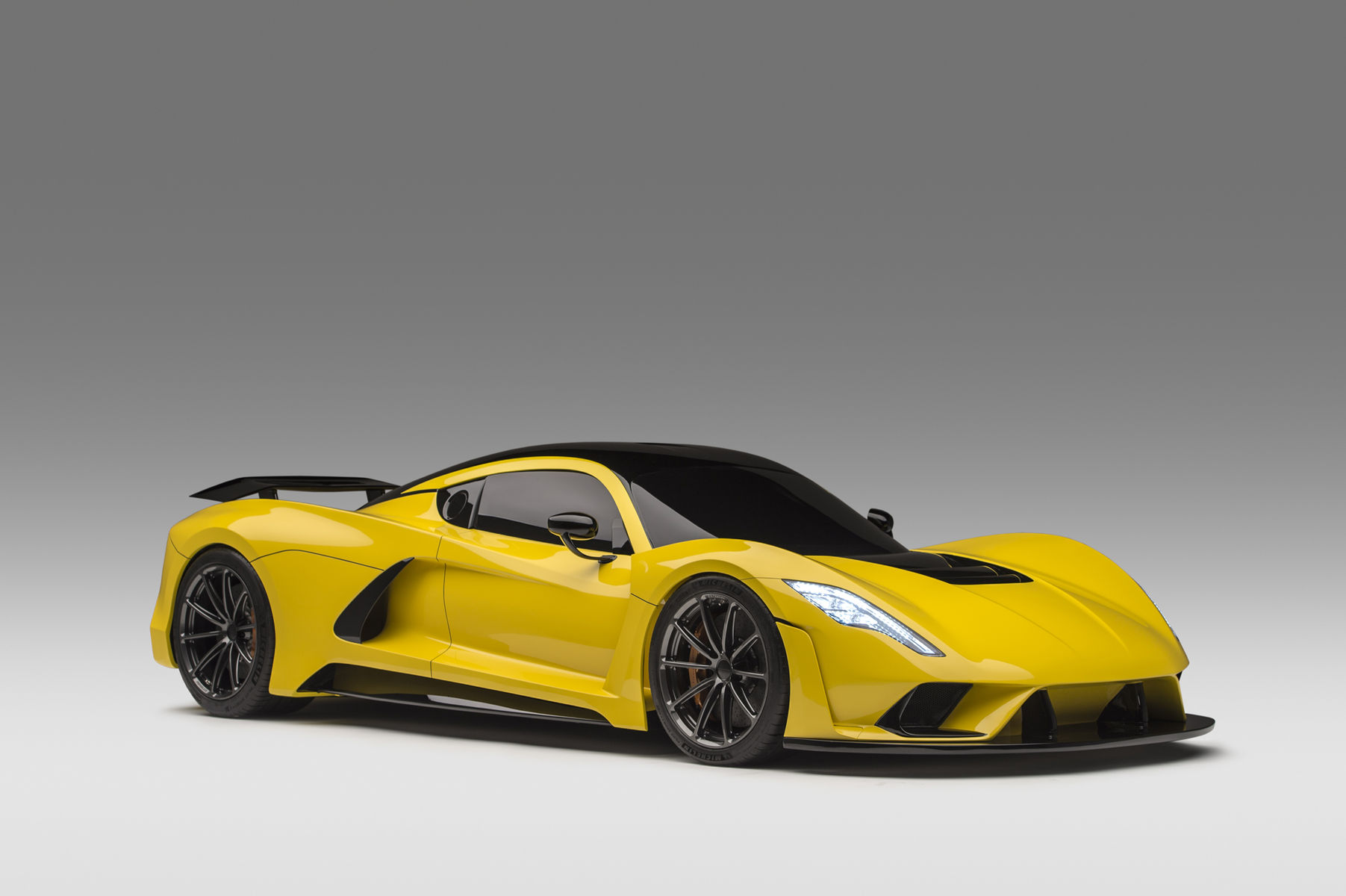 2018 Hennessey | Hennessey Venom F5 Hypercar Debuts at Geneva on Forgeline One Piece Forged Monoblock GT1 5-Lug Wheels