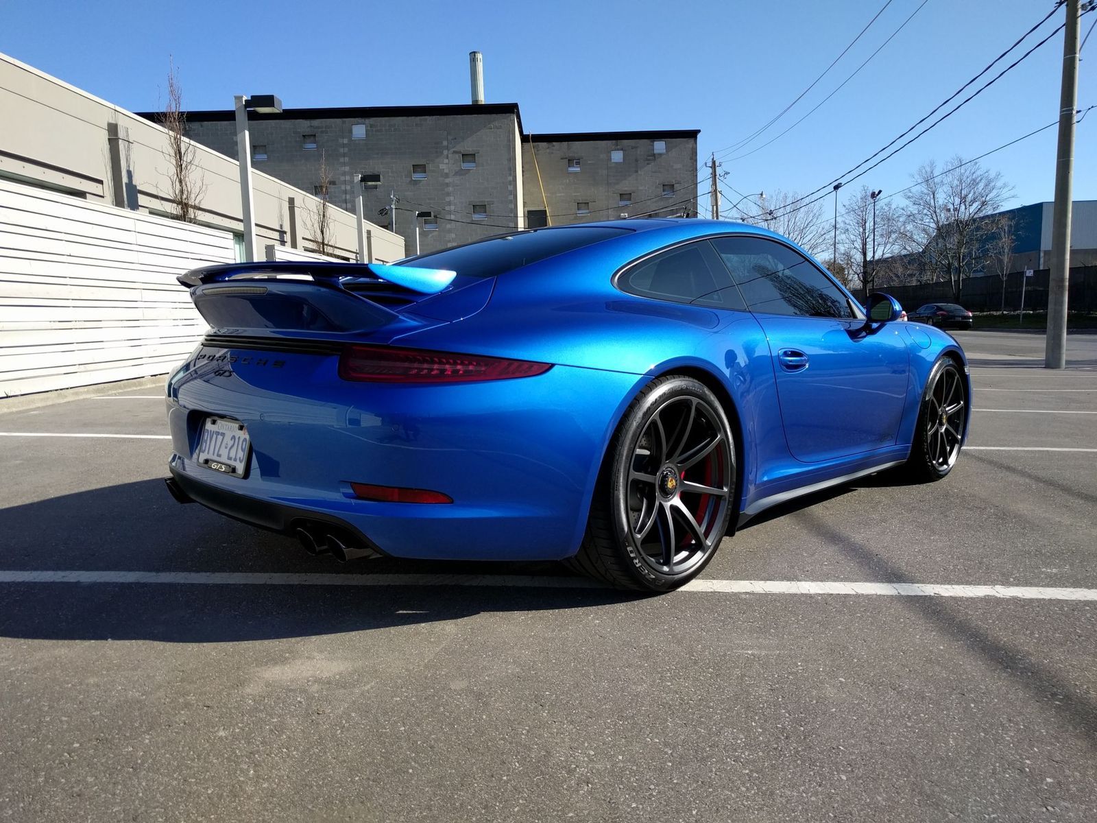 2016 Porsche 911 | Vice's Sapphire Blue Porsche 911 GTS on Forgeline One Piece Forged Monoblock GE1 Wheels