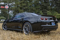 Camaro ZL1 on HRE S101