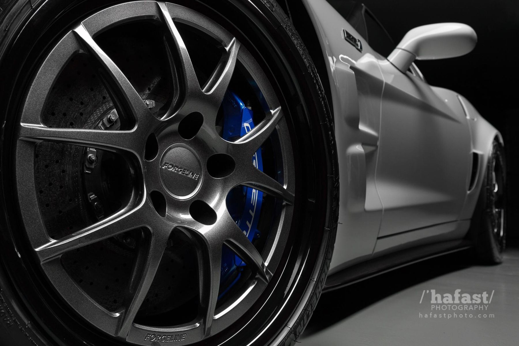 2010 Chevrolet Corvette ZR1 | Jason Wallace's Chevrolet Corvette ZR1 on Forgeline GA3 Wheels