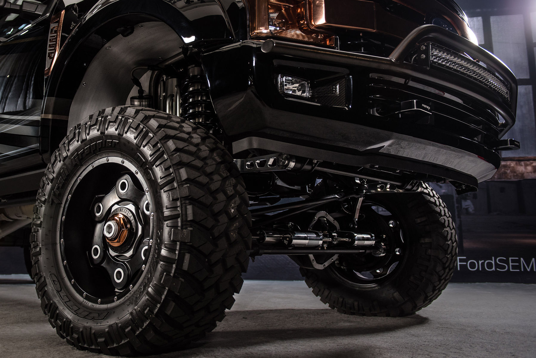 2017 Ford F-250 | 2017 Ford F250 Super Duty 4x4 Lariat Crew Cab “Shockzilla” by Fabtech - Suspension artwork