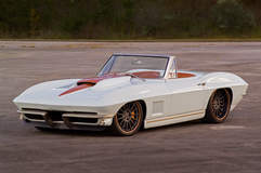 Sonny & Debbie Freeman's '67 Corvette Stingray on Forgeline MS3C Wheels