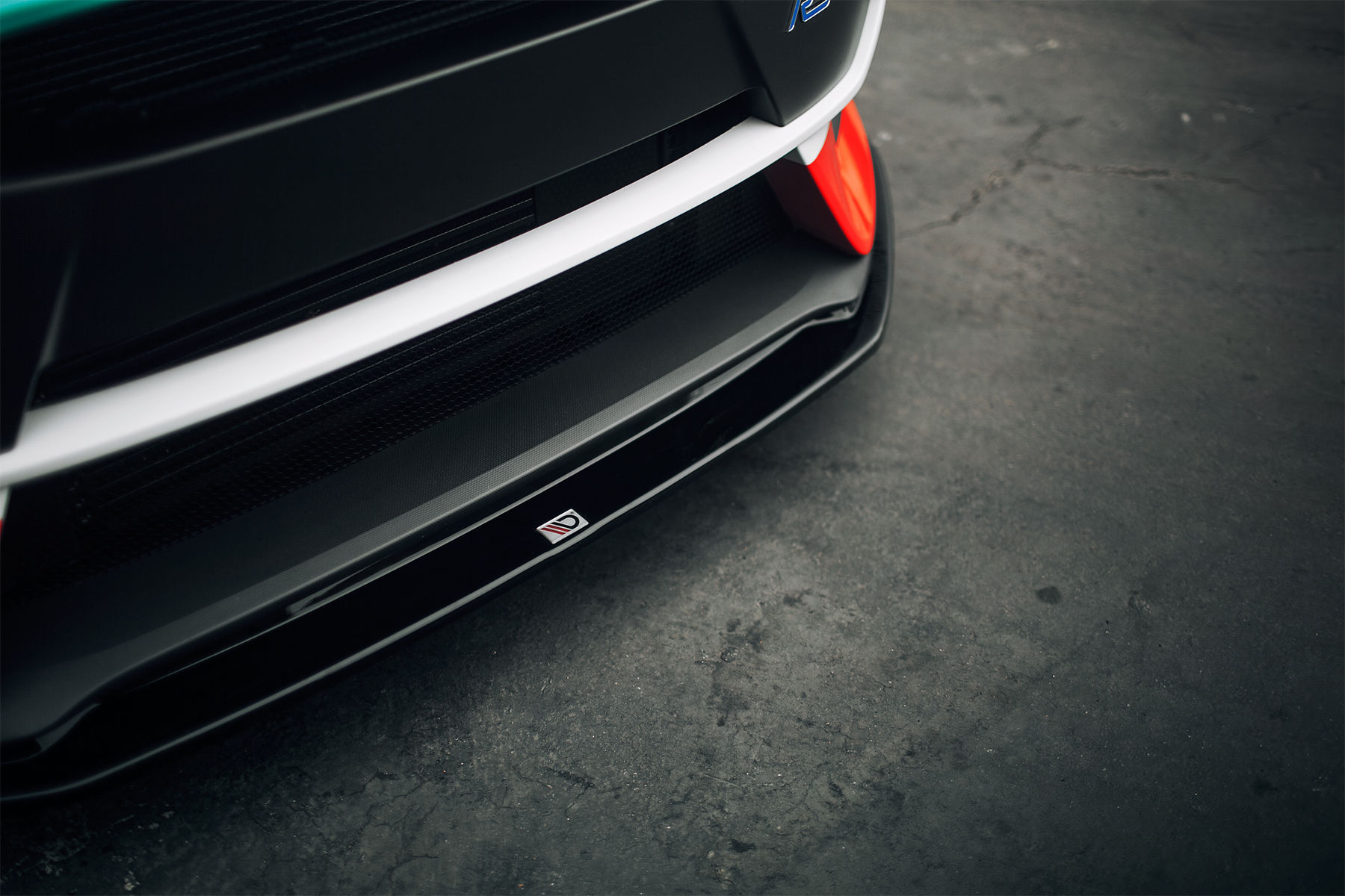2016 Ford Focus RS | 2016 Ford Focus RS by H&R Special Springs and StanceWorks - Front Splitter