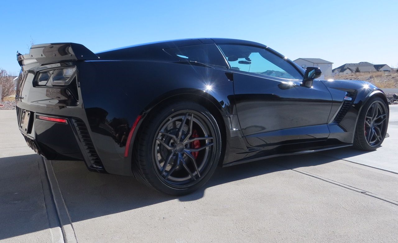 2016 Chevrolet Corvette Z06 | Mike Easterly's C7 Corvette Z06 on Forgeline Carbon+Forged CF204 Wheels