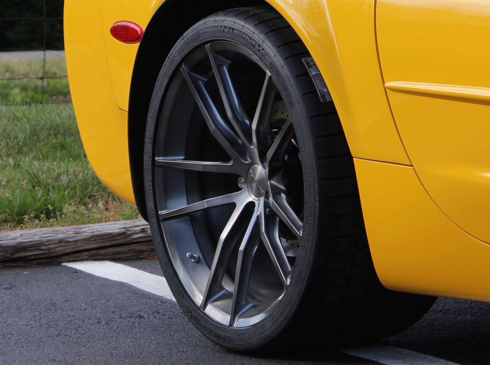 2004 Chevrolet Corvette | Jerry D's Supercharged C5 Corvette by Zip Corvette Parts on Forgeline One Piece Forged Monoblock AR1 Wheels