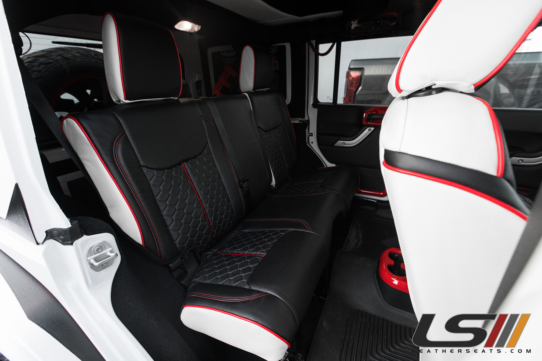 2016 Jeep Wrangler | 2016 Jeep Wrangler Interior By LeatherSeats.com