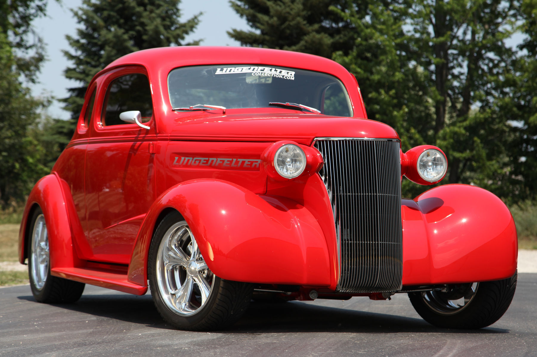 1938 Chevrolet Classic | 1938 Chevrolet Special Custom - Front