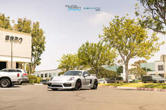 2016 Porsche Cayman GT4
