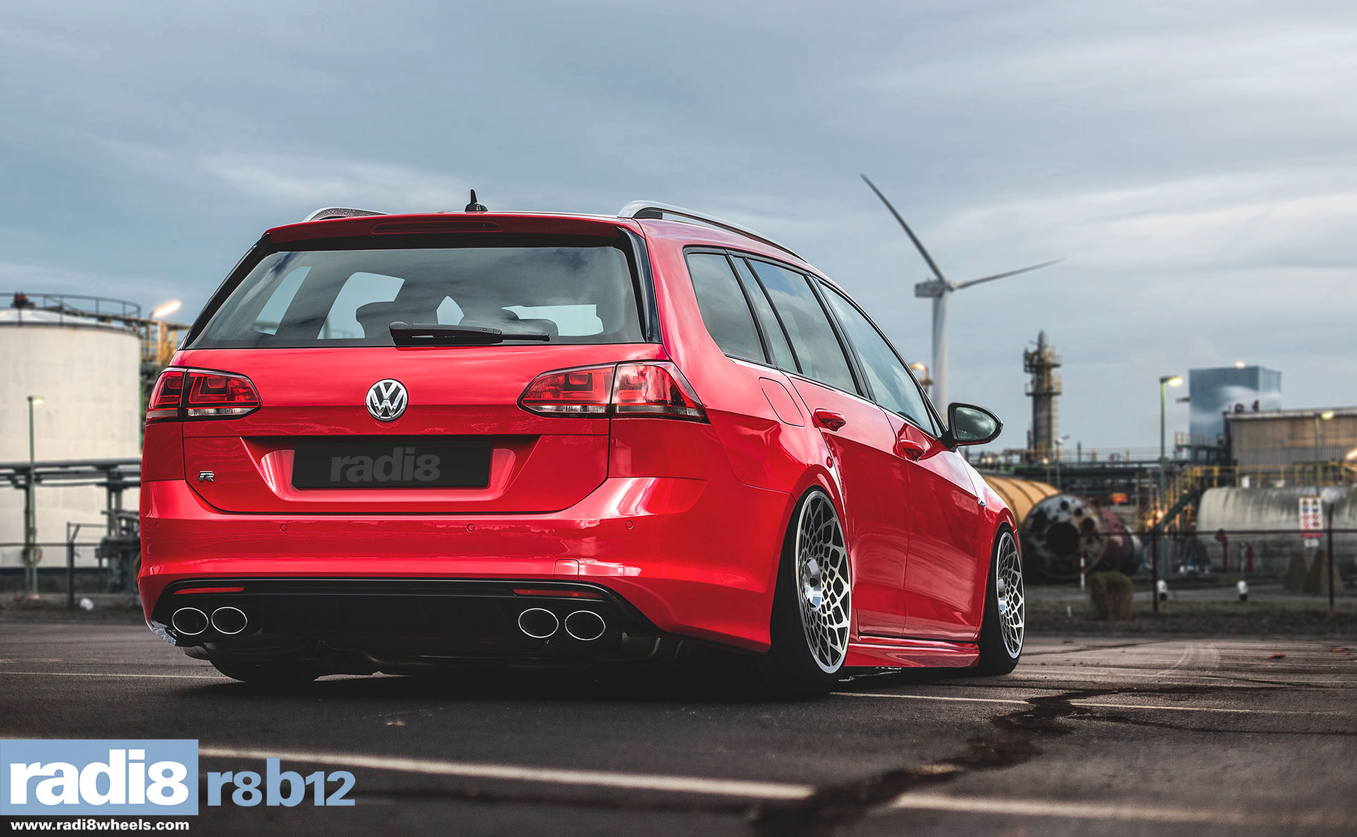 Volkswagen Golf R estate - Radi8 R8B12 Wheels