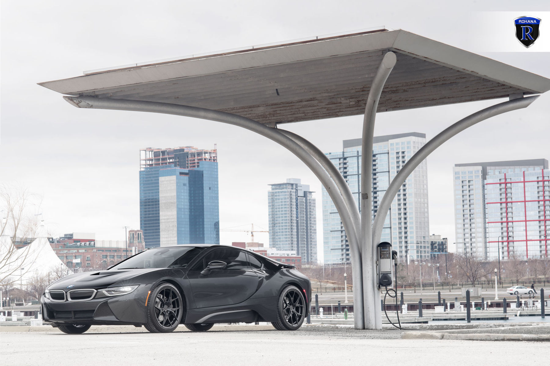 2016 BMW i8 | BMW i8 - Driver Side Stance