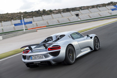 '15 Porsche 918 Spyder